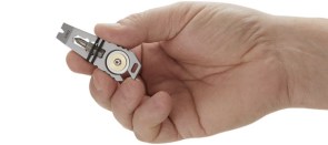 9913-Pry-Bar-Pocket-Tool-Hand-1-Presentation