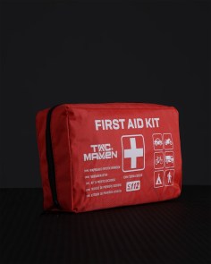 FIRST-AID-KIT-07-864x1080