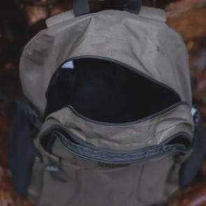 gunhild-backpack-shaggy-beeches-04-600x600